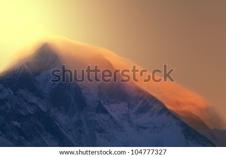 mt. Everest at sunrise