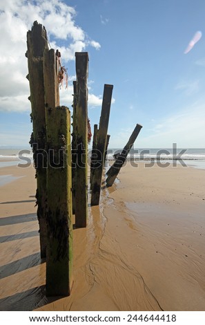 Spurn Point is 1 of the U.K. favourite beauty spots. Situated to the North of the entrance of the River Humber Estuary the narrow sand spit is unique and I personally have never seen anywhere like it