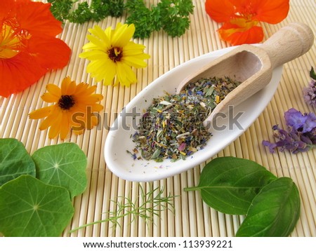 Herbs salt with edible flowers
