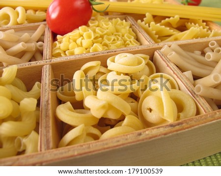 Box with noodles