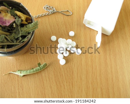 Tea herbs and sweetener tablets