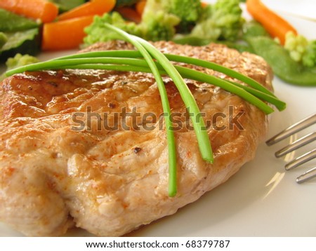 Roasted pork cutlet with steamed vegetables