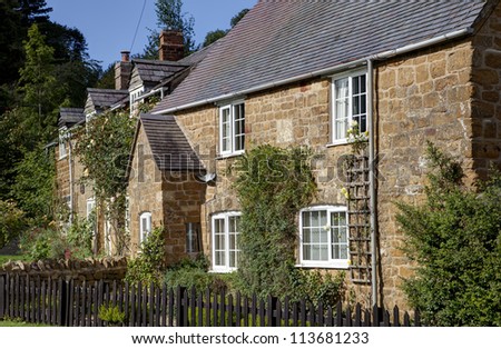Pretty stone cottage, Warwickshire, England
