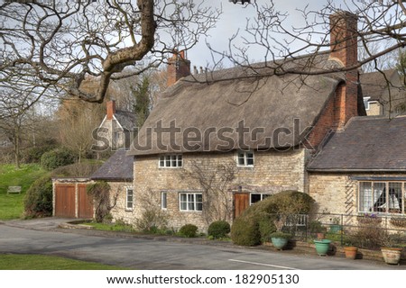 Thatched cottage, Cotswolds, England