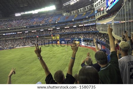 Toronto Blue Jays win against Yankees on a home run at Rogers Centre (formerly Skydome)