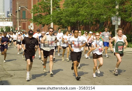 Runners at the 2007 Father\'s Day Run for Prostate Cancer Research in Toronto