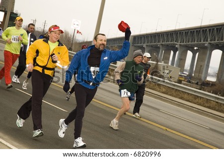 Runners in 2007 Around the Bay Race (Hamilton, Ontario)
