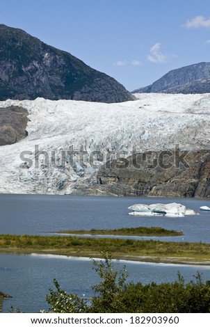 USA Alaska, Tongass National Forest, Mendenhall Glacier Recreation Area, Travel destination / USA Alaska - Mendenhall Glacier and Lake