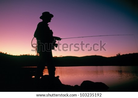 Fly fishing, Lake Jindabyne