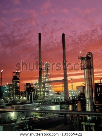 Petrol refinery