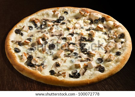 Special pizza with extra cheese, chicken breast, olives and mushrooms - isolated\
Collection of dozens of various pizza (30 items)