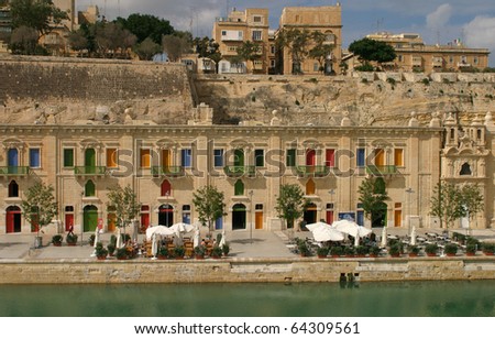 Malta - La Valeta Stock-photo-malta-la-valletta-historic-port-64309561