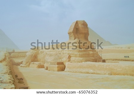 The Great Sphinx of Giza, with the Pyramid of Khufu in the background - Sphinx - Giza - Egypt