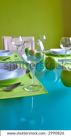 Trendy Table