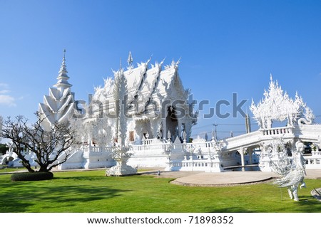 stock photo : Wat Rongkun - the white temple in Chiangrai , Thailand