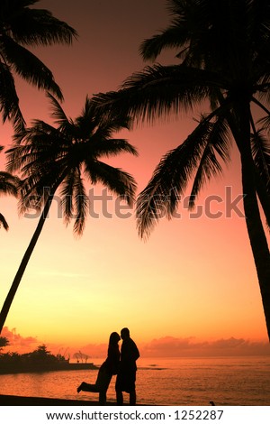 couple kissing silhouette image. Silhouette Of A Couple Kissing