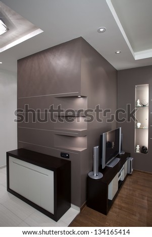 Wall and lighting design in modern apartment