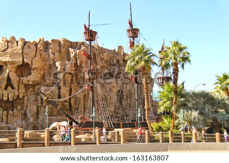 LAS VEGAS, NEVADA, USA - OCTOBER 20 : Pirate ship at pond near Treasure Island hotel on October 20, 2013 in Las Vegas