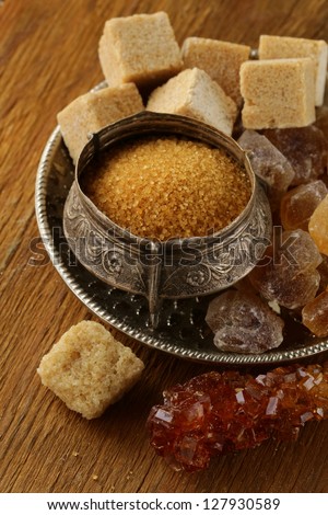 different types of brown sugar (refined, crystals, sand)