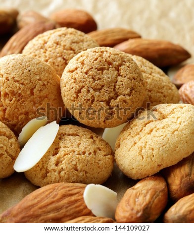 sweet almond cookies biscuits (amaretti)