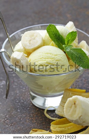 fruit ice cream with fresh banana and mint