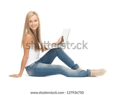 picture of student girl with laptop computer