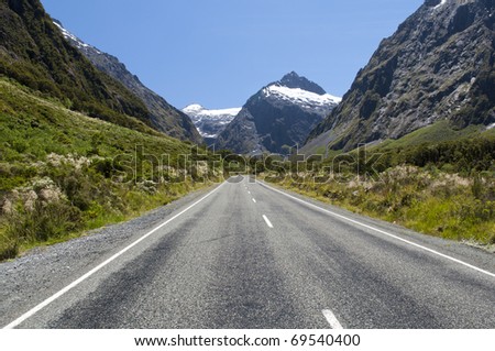 Road to mountain cook, New Zealand