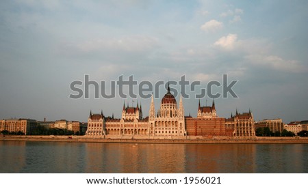 hungarian parliament house