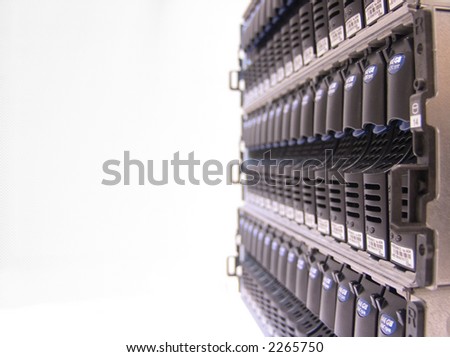 Storage Area Networking, Cluster of Hard Drives