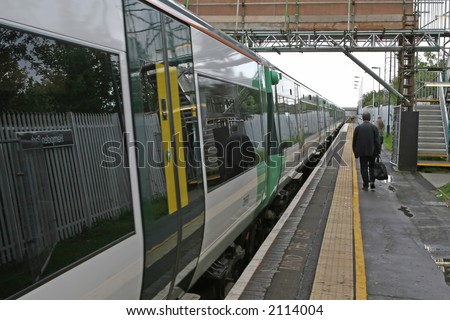 London Underground Train Times. Reasons behindoct , londons busiest subway carriage railplay london catalog Union says major incident only London-underground-train-litter london