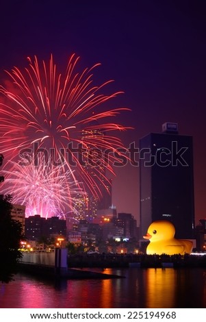KAOHSIUNG,TAIWAN  SEP 28: Little yellow duck Hoffman exhibited in Kaohsiung on Sep 28, 2013 in TAIPEI,TW. Mid-Autumn Festival celebration Fireworks, attracting large numbers of visitors