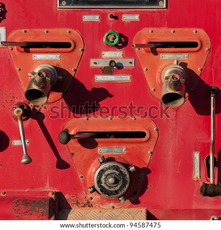 Valve control on fire truck