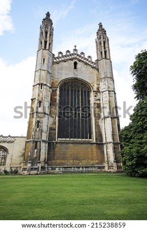 CAMBRIDGE, UK - AUGUST  15, 2014: King\'s College Chapel. Cambridge is the home of the University of Cambridge, founded in 1209 and ranked one of the world\'s top five universities