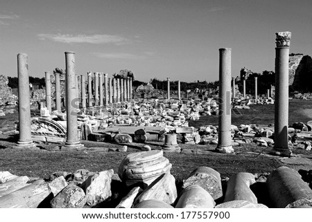 Turkey. Side. Antique ruins with columns  in black and white