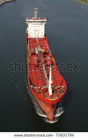 crude oil vessel