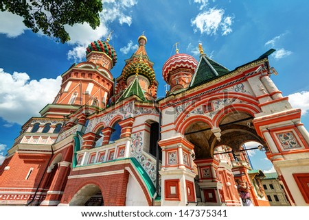 MOSCOW - JULY 13: The St. Basil\'s Cathedral on july 13, 2013 in Moscow, Russia. St. Basil\'s Cathedral is a famous monument of Russian culture of the 16th century.