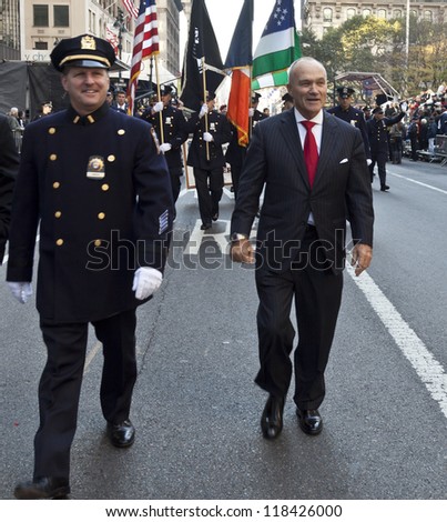 NEW YORK - NOVEMBER 11: Police commissioner Raymond Kelly walks at Veteran\'s Day Parade along 5th Avenue on November 11, 2012 in New York City