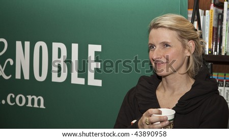 NEW YORK - JANUARY 05: Author Elizabeth Gilbert signing her book \'Committed\' at Barnes&Noble bookstore on JANUARY 05, 2010 in New York City.