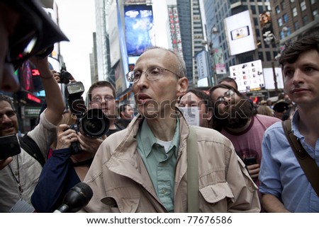 NEW YORK - MAY 21: Harold Camping speaks at Times Square at 6 PM after failing to predict Judgment Day on May 21, 2011 in New York City