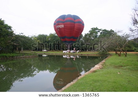 Landing, Balloon festival Sigiriya, Sri Lanka
