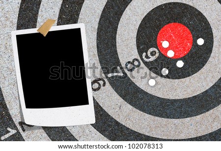 Abstract recycled paper craft , red target, photo note