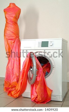Washing machine, fabric, dummy