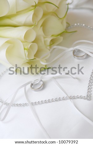 flowers and wedding rings