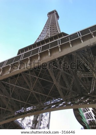 Eiffel Tower (Tour Eiffel) Paris, France