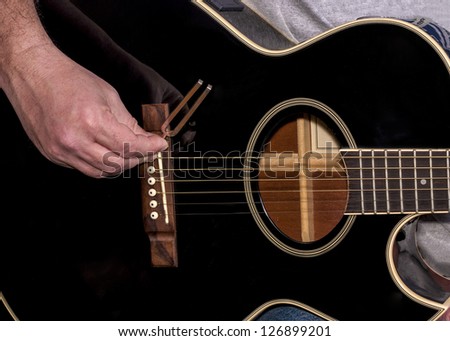 Using a tuning fork on guitar to get it in tune
