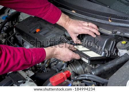 Replacing an Ari Cleaner in a car