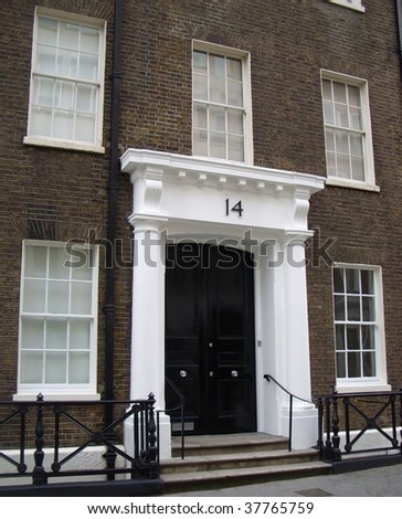 Stylish london home entrance.