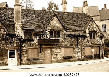 Derelict old house in a quaint old English village