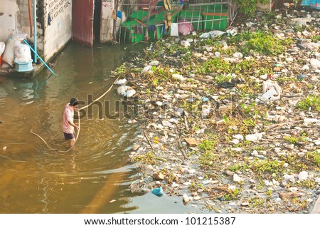 Midden Wastewater, Garbage, Pollution, Bad Life