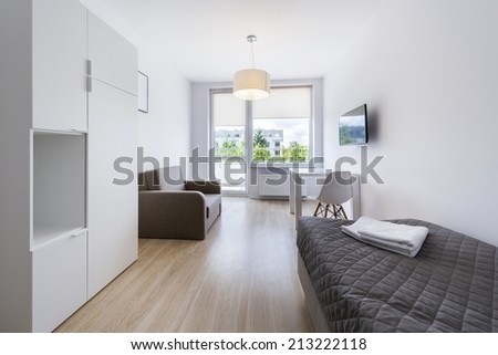 Economic, modern sleeping room interior design in scandinavian style